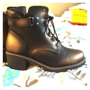 Idodood Retro Combat Boots